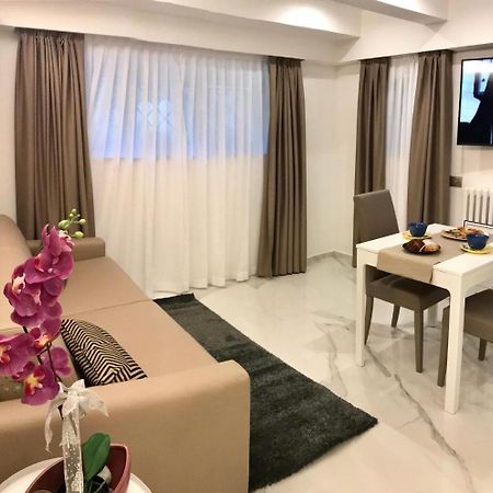 Marina Centro Suite Rimini Ngoại thất bức ảnh